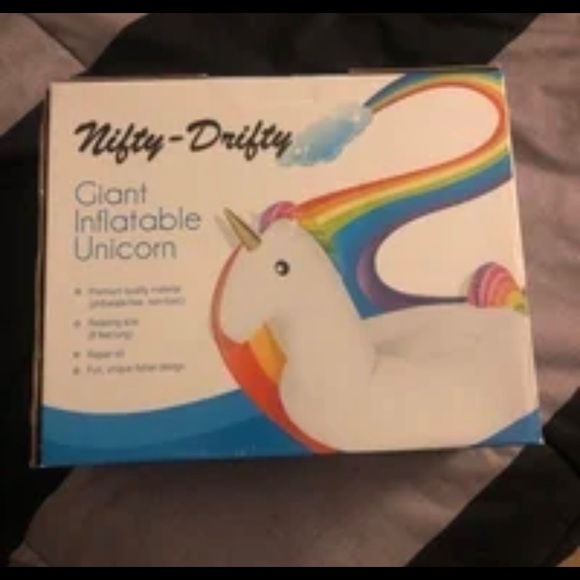 nifty drifty inflatable unicorn pool floaty - Picture 3 of 4